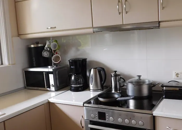 Olga's Hill * Perama (Corfu)