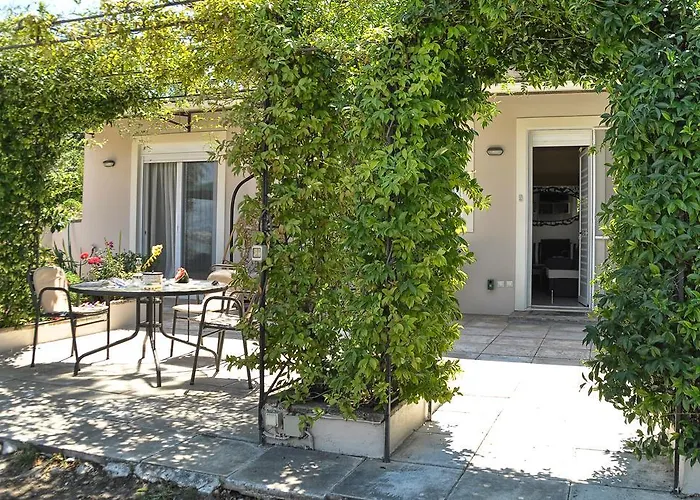 Ferienhaus Olga's Hill