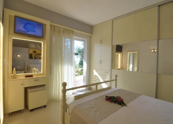 Olga's Hill Perama (Corfu)