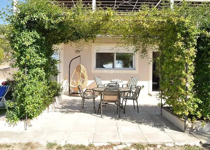 Ferienhaus Olga's Hill